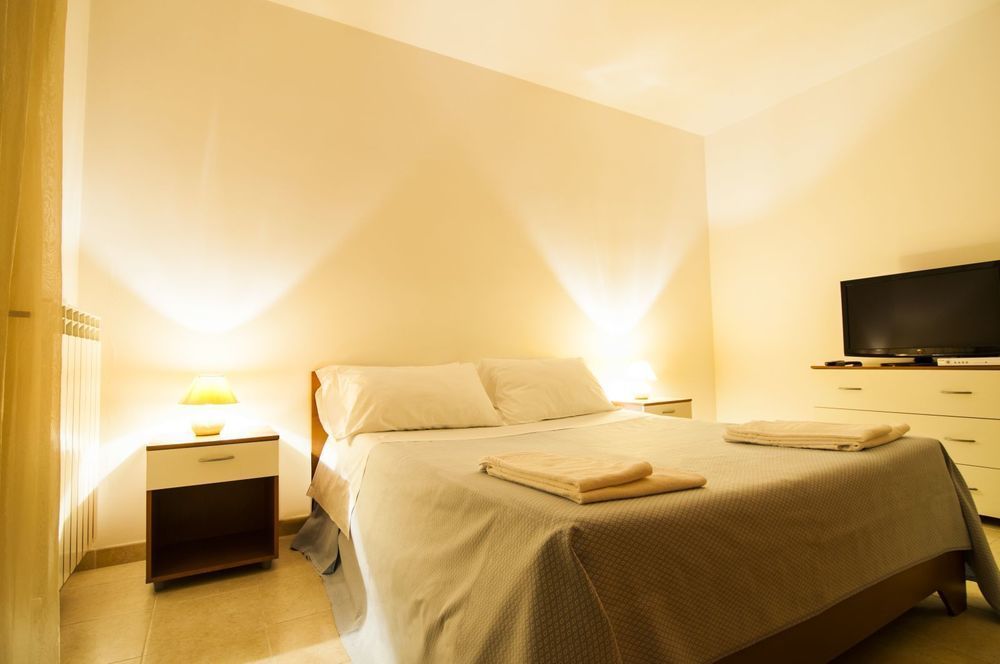 Ciao Hotel & Residence - Apartments Conversano Kültér fotó